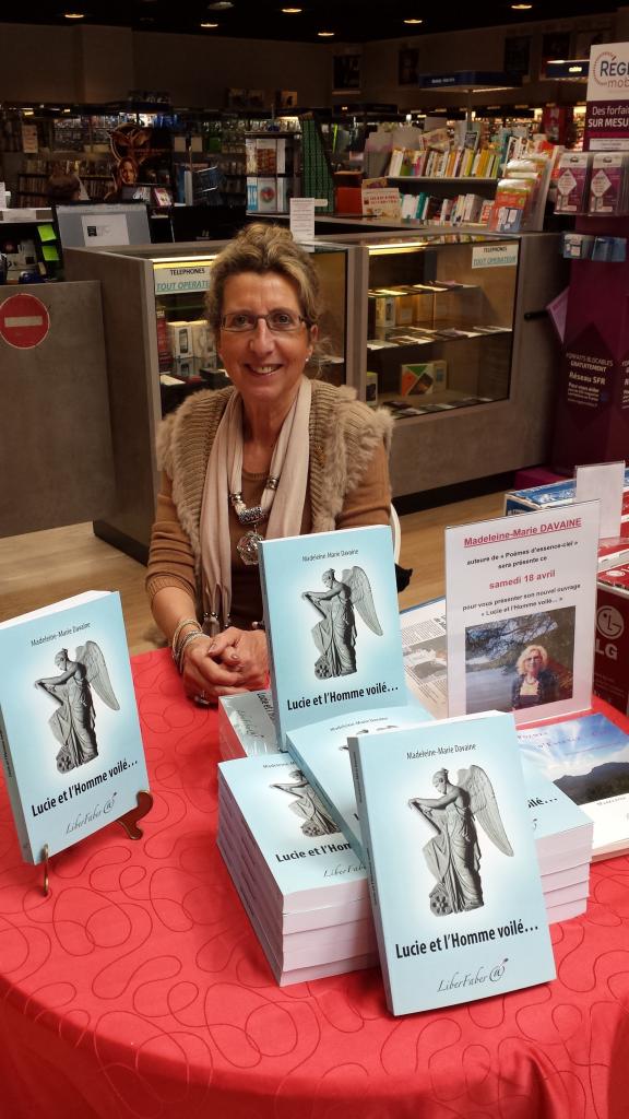 Espace Culturel Leclerc de Montauroux le 18 Avril 2015